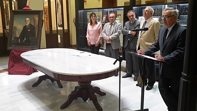 Donación del retrato de uno de los artífices de la creación de la UMU - 1, Foto 1