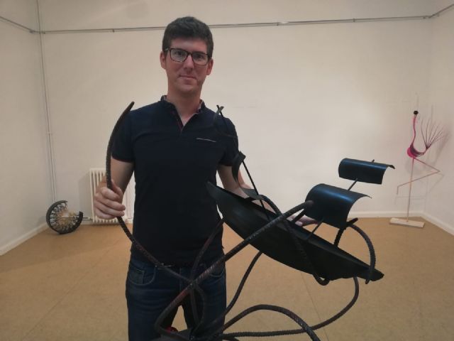 El Plan de Espacios Expositivos lleva las esculturas de José Soler Navarro a la Casa de la Cultura de Bullas - 1, Foto 1