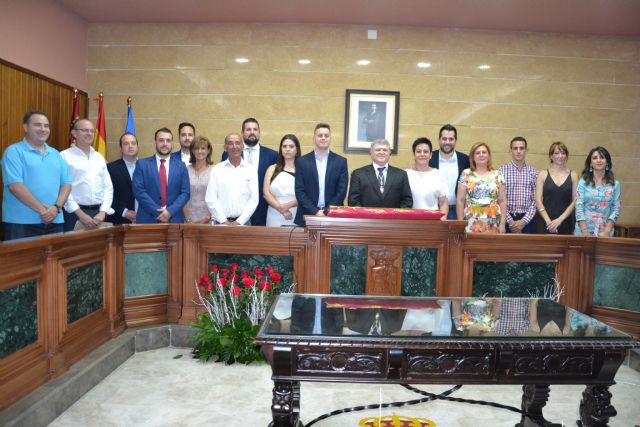 José Vélez Fernández es investido alcalde de Calasparra durante la celebración del pleno extraordinario de Constitución del nuevo Ayuntamiento - 2, Foto 2