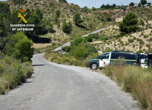 La Guardia Civil investiga a un motorista por causar lesiones graves a un ciclista tras realizar una conducción temeraria - 1, Foto 1
