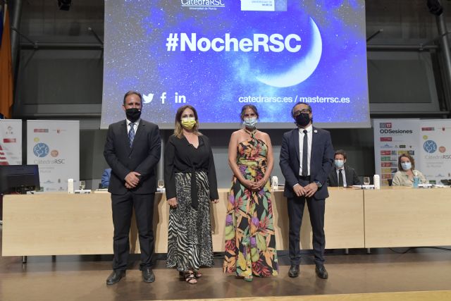 La III Noche de la RSC premia la trayectoria de Tomás Zamora, fundador de Pecrés - 3, Foto 3
