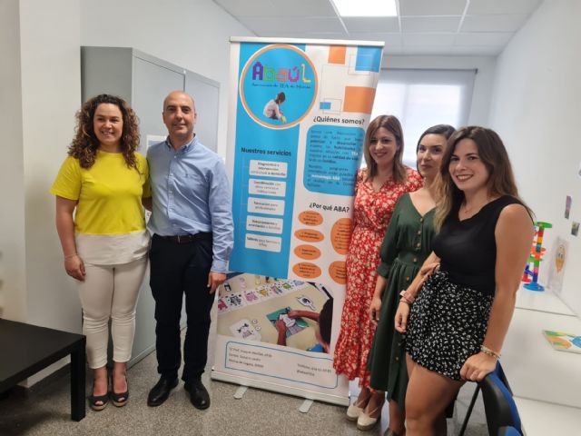 La Asociación de TEA de la Región de Murcia, Abaúl, atiende a 7 familias tanto en el entorno familiar como en el escolar de los niños y niñas - 1, Foto 1
