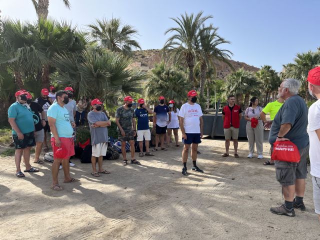Más de 40 personas participan en una nueva jornada del proyecto medioambiental NaturalMENTE - 2, Foto 2
