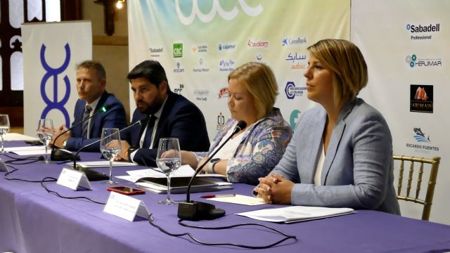 La alcaldesa apela a la cooperación entre administraciones para solucionar los problemas de la comarca en la clausura de la asamblea general de COEC - 1, Foto 1