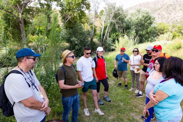 Martín Sandoval guía un recorrido botánico por el coto arrocero de Calasparra - 4, Foto 4