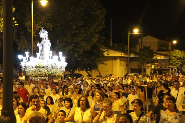 La festividad de la Virgen del Carmen se cerró con una procesión que devolvió la imagen a la iglesia de San Pedro Apóstol - 2, Foto 2