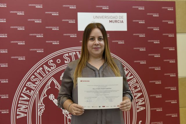 Investigadoras de la UMU premiadas con el accésit al Premio Banco Santander a la mejor investigación en RSC - 1, Foto 1