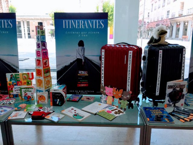 La Red Municipal de Bibliotecas pone en marcha 'Itinerantes. Lecturas que vienen y van' un nuevo servicio que llevará multitud de libros a todos los rincones de Lorca - 1, Foto 1