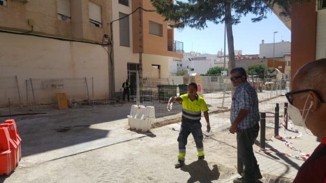 IU denuncia el incumplimiento en las medidas de lucha contra el Covid en las obras de Santa Clara - 2, Foto 2