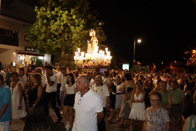 La Virgen del Carmen vuelve de madrugada a San Pedro del Pinatar acompañada por cientos de fieles - 3, Foto 3