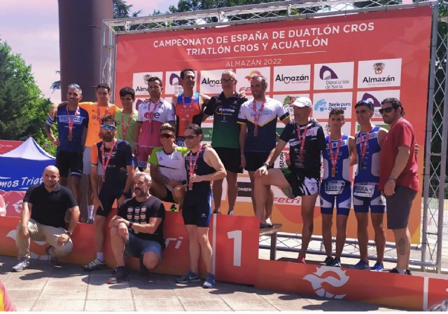 Cinco medallas de oro para deportistas murcianos en los Nacionales de Acuatlón, Triatlón cross y Duatlón Cross celebrados en Almazán - 1, Foto 1