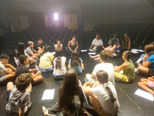 55 adolescentes entre 12 y 17 años participan en los talleres de verano organizados por el Ayuntamiento de Alcantarilla - 1, Foto 1