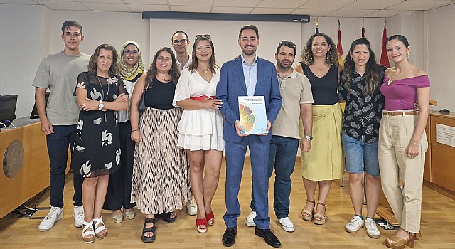 Cum Laude para la Tesis del investigador Rafael Olmos sobre alternativas agro-sostenibles en el cultivo del limón librillano - 1, Foto 1