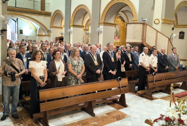 Más de mil personas honran a la Virgen del Carmen en el Casco Histórico de Cartagena - 1, Foto 1