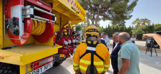 La Comunidad adquiere dos nuevas autobombas de última generación para reforzar el dispositivo de defensa contra incendios forestales - 3, Foto 3