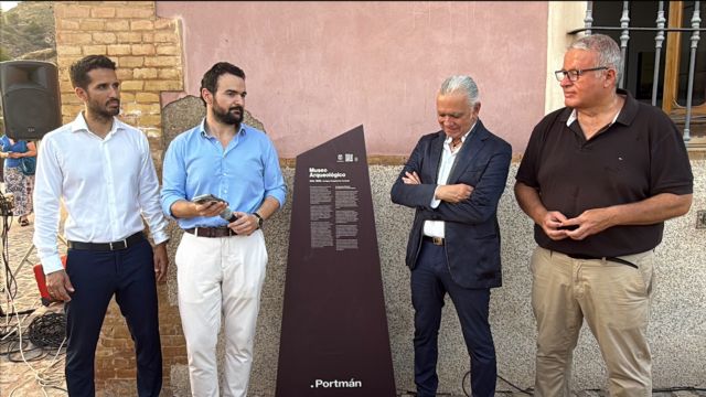 La Unión inaugura la Plaza Periodista Juan Ramón Lucas y estrena la ruta literaria La maldición de la Casa Grande para poner en valor el patrimonio de Portmán - 4, Foto 4