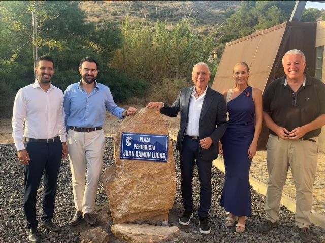 La Unión inaugura la Plaza Periodista Juan Ramón Lucas y estrena la ruta literaria La maldición de la Casa Grande para poner en valor el patrimonio de Portmán - 5, Foto 5