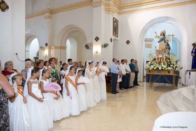 Los vecinos de Alumbres se congregaron en torno a San Roque en una animada jornada de fiesta - 3, Foto 3