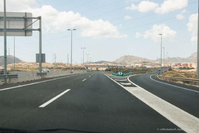 El tráfico se normaliza en el viaducto de entrada a Cartagena - 2, Foto 2