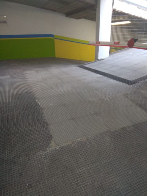 El aparcamiento público de San Vicente reabre sus puertas con la rebaja a la mitad del precio de sus abonos y una imagen mejorada - 3, Foto 3