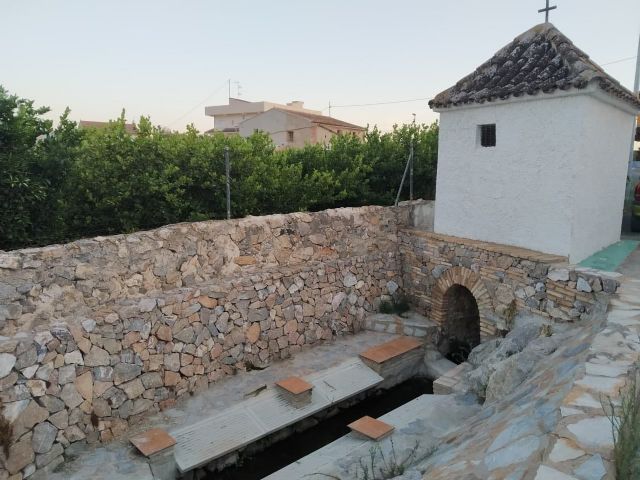 HUERMUR logra proteger los lavaderos públicos de La Cueva de Monteagudo, con su acequia, manantial y ermita, incoados como bien catalogado - 1, Foto 1