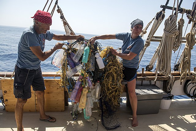 Poca preocupación y comodidad: los motivos que llevan a los españoles a tirar basura en la naturaleza - 2, Foto 2