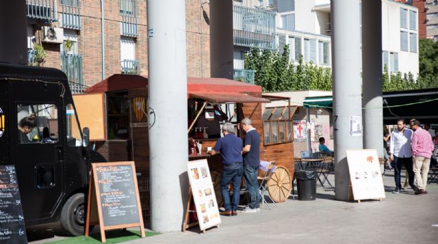 Food trucks Feria de Da 2018, comida especializada sobre ruedas y msica en directo, Foto 9