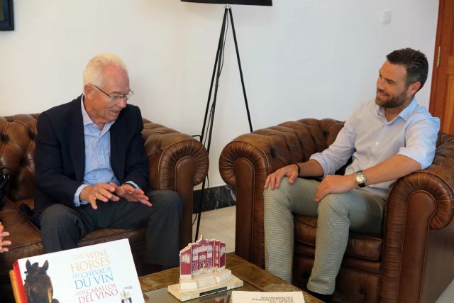 El Ayuntamiento de Caravaca y Proyecto Hombre potenciarán los programas educativos de prevención de adicciones en colegios e institutos - 2, Foto 2