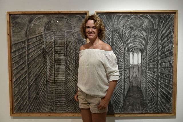 La Universidad de Murcia expone la muestra pictórica ´Bibliotecas´ de la artista Pau Pellín - 1, Foto 1