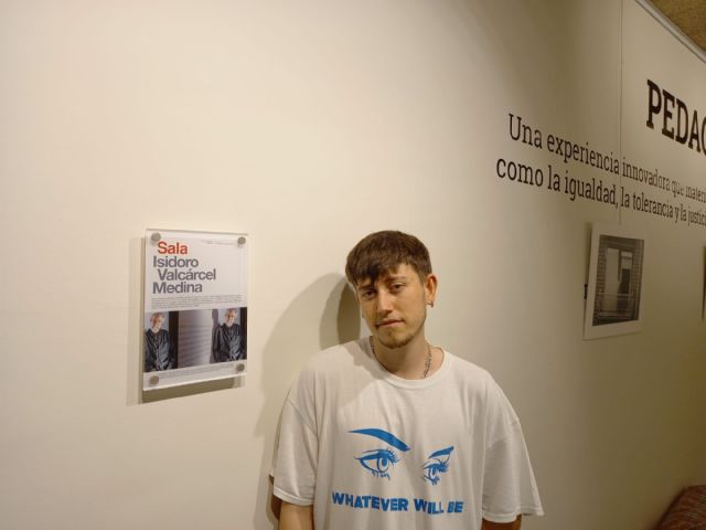 La Facultad de Comunicación y Documentación de la UMU expone la muestra fotográfica ´Identidades urbanas´ - 1, Foto 1