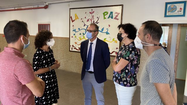 El director general de Planificación Educativa y Recursos Humanos visita los centros educativos de Puerto Lumbreras, que han comenzado el curso con total normalidad - 4, Foto 4