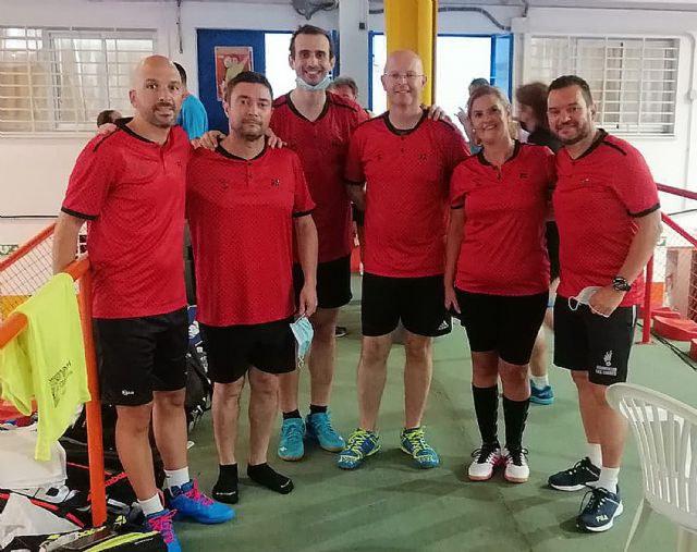 Tres oros, una plata y tres bronces para el Bádminton Las Torres en la prueba de Ronda del circuito nacional sénior - 1, Foto 1