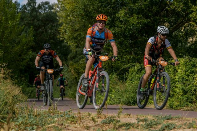 La Plaza Belluga acoge la llegada de la segunda edición de la Murcia Non Stop Madrid-Murcia - 2, Foto 2