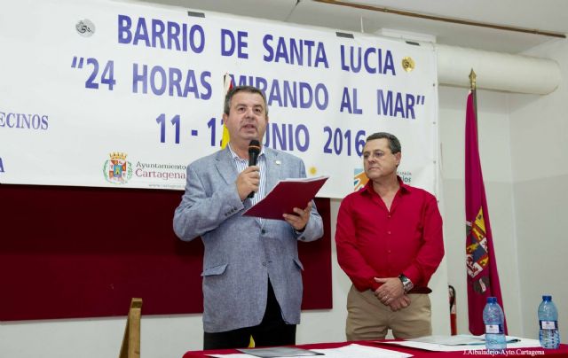 Donados 1.165 euros a las asociaciones del Cáncer y de la Virgen de los Desamparados - 4, Foto 4