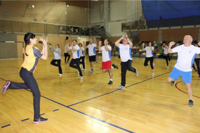 La Concejala de Sanidad anima a los ciudadanos a que se informen en el Centro de Salud sobre el programa Activa - 1, Foto 1