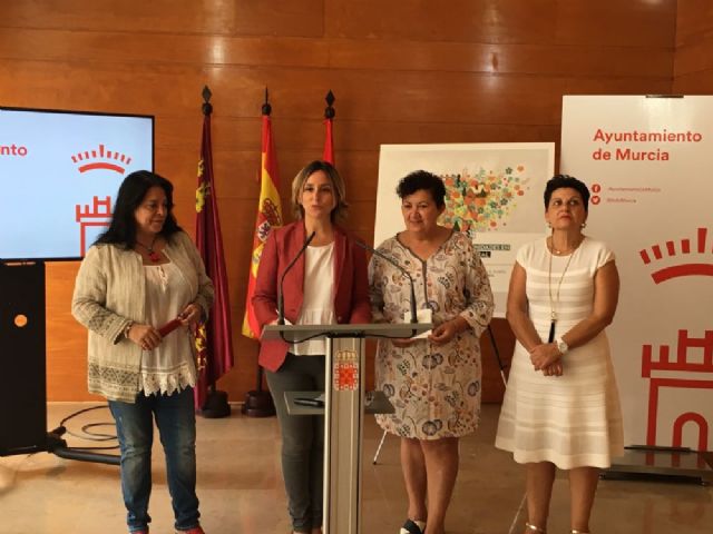 Murcia celebra el Día de las Mujeres Rurales con una jornada sobre igualdad de oportunidades en el medio rural - 2, Foto 2