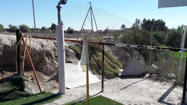 Diego José Mateos vuelve a exigir el arreglo de las instalaciones deportivas de Los Tollos en La Hoya - 2, Foto 2