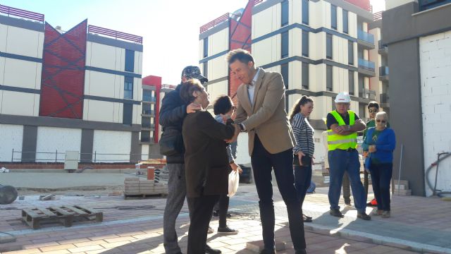 El avance en las obras de urbanización del barrio de San Fernando permitirá a los vecinos acceder a sus pisos en pocos días para iniciar su equipamiento - 5, Foto 5
