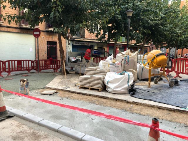 Infraestructuras realiza obras en San Antolín a petición de los vecinos y asociaciones del barrio - 3, Foto 3
