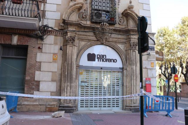 Huermur denuncia la caída de cascotes del edificio de los Nueve Pisos - 4, Foto 4