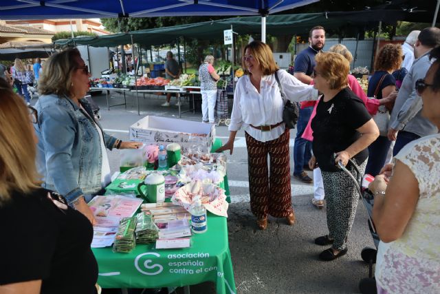 La junta local de la Asociación Española Contra el Cáncer informa y conciencia sobre el cáncer de mama - 1, Foto 1