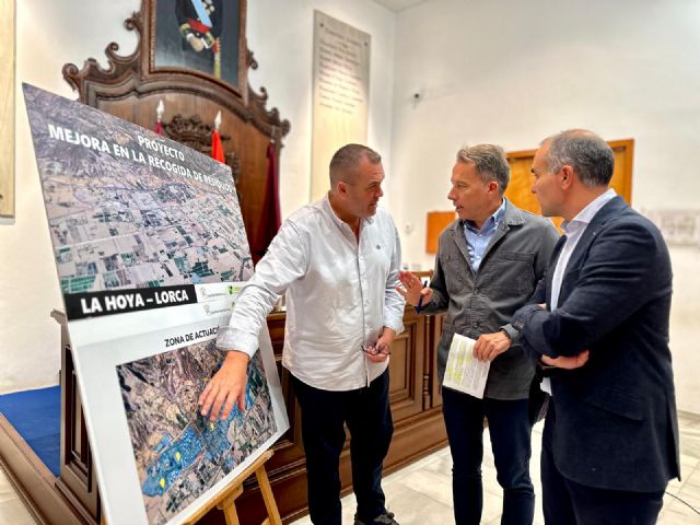 El alcalde de Lorca anuncia una acción pionera para mejorar la recogida selectiva de residuos en el municipio - 4, Foto 4