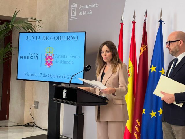 El Ayuntamiento de Murcia refuerza el mantenimiento de las instalaciones deportivas de 110 centros educativos, 37 pistas exteriores y el Estadio Enrique Roca - 1, Foto 1