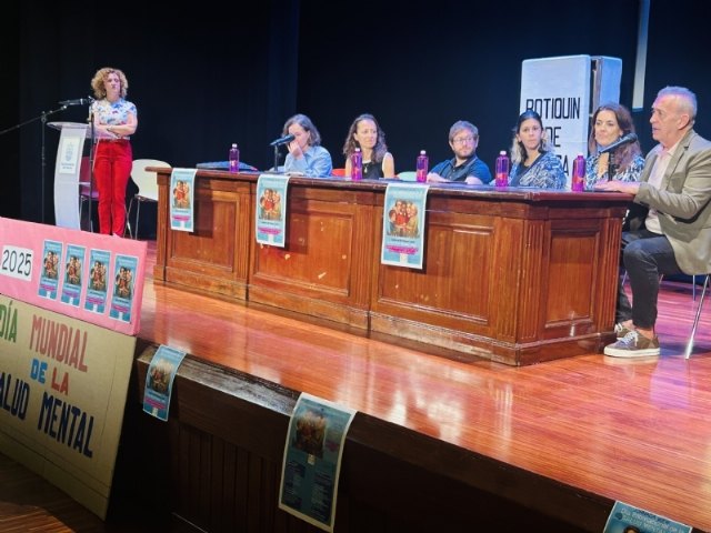 Totana conmemora una jornada monográfica con motivo del Día Internacional de la Salud Mental - 1, Foto 1