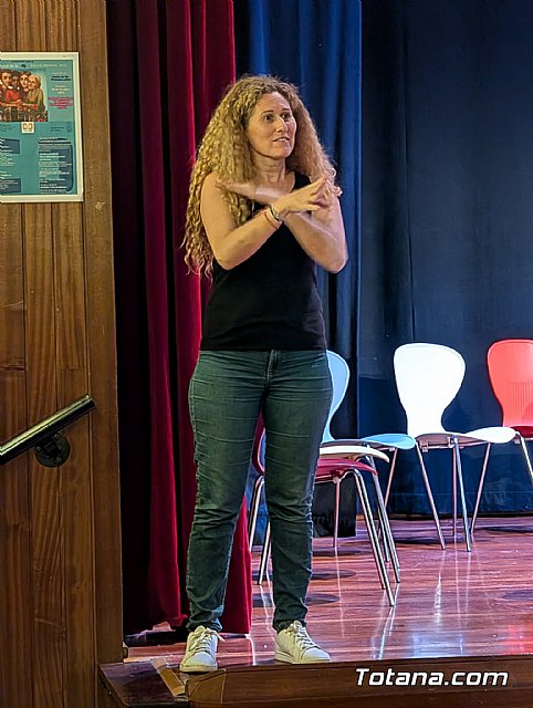 Totana conmemora el Día Mundial de la Salud Mental 2025 con llamadas a la inclusión y la colaboración interinstitucional, Foto 7