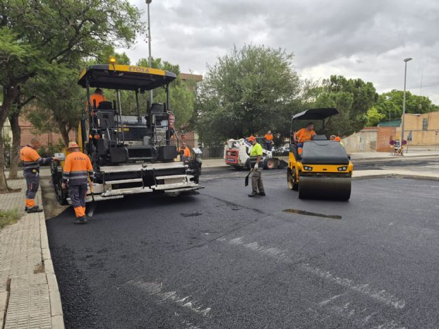El Ayuntamiento renueva el firme de calle Plátanos mejorando la movilidad en El Palmar - 2, Foto 2