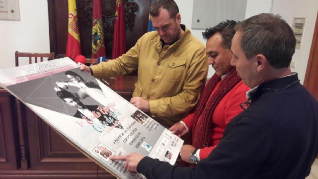 Los lorquinos podrán peinarse o cortarse el pelo mientras colaboran con la Asociación Down Lorca gracias a la solidaridad de cinco peluqueros - 1, Foto 1