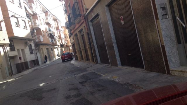 El PSOE pide arreglar la calzada de la calle Fábricas y dar solución a los problemas de iluminación en Las Pozas - 2, Foto 2