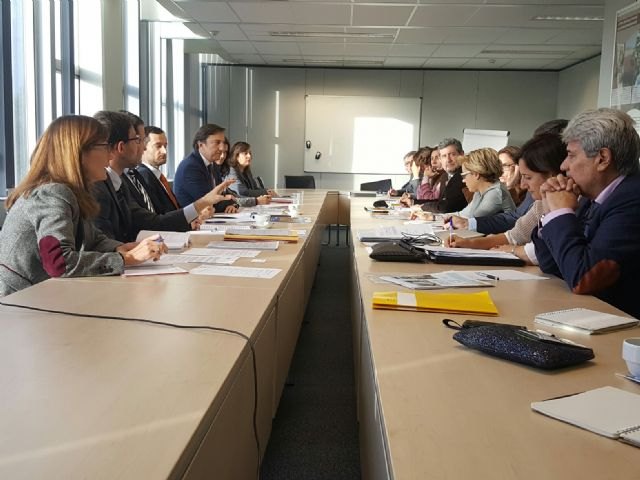 La Comisión Europea valora positivamente la información que el Gobierno regional le traslada sobre el Mar Menor - 2, Foto 2