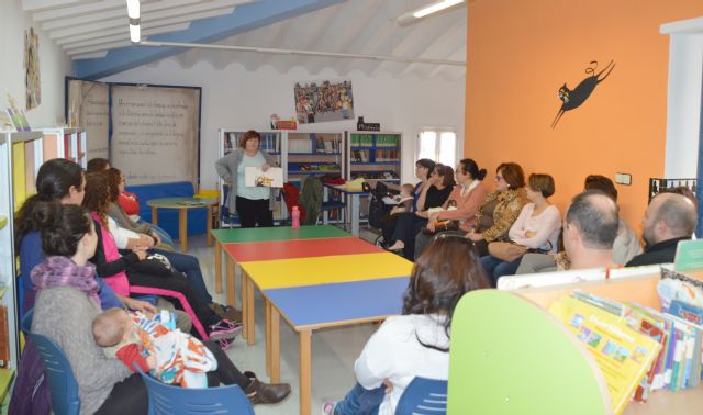 Los padres adquieren tcnicas para contar cuentos a sus hijos, Foto 8